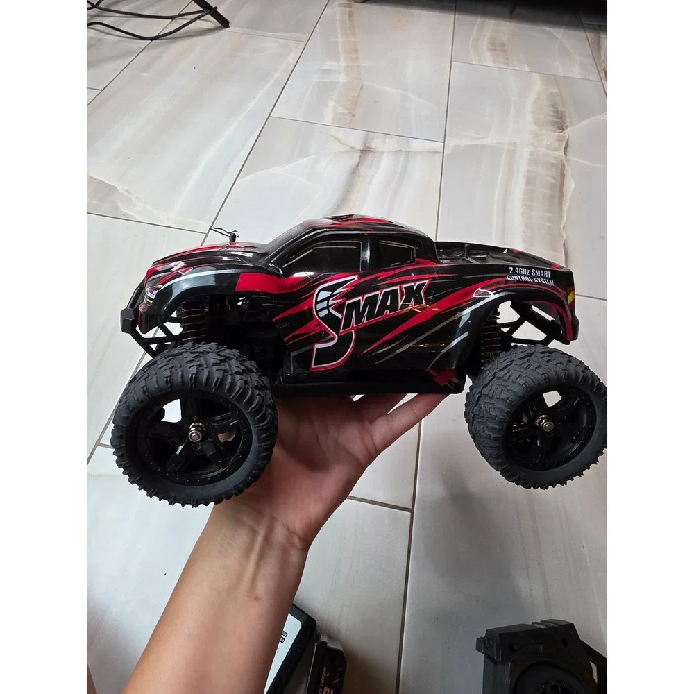 Remo Hobby‎ SMAX 1/16 4WD RC Monster Truck Red Black 2.4GHz with B3 Charger K1